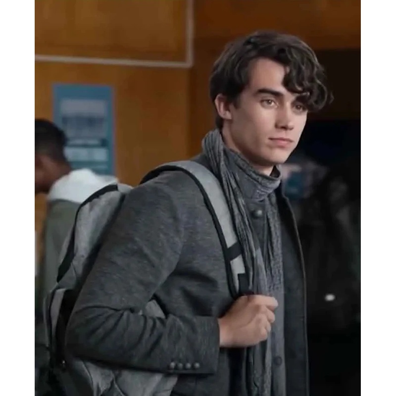 13 Reasons Why S04 Winston Williams Grey Coat